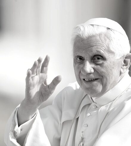 Odszedł do Domu Ojca Ojciec Święty Benedykt XVI.